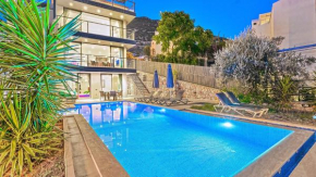 Kalkan 4 Bedroom Villa 9109